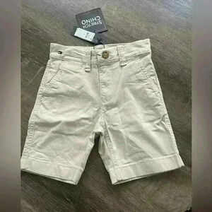 NWT Tommy Hilfiger Boys Stretch Khaki Chino Shorts. Size 5